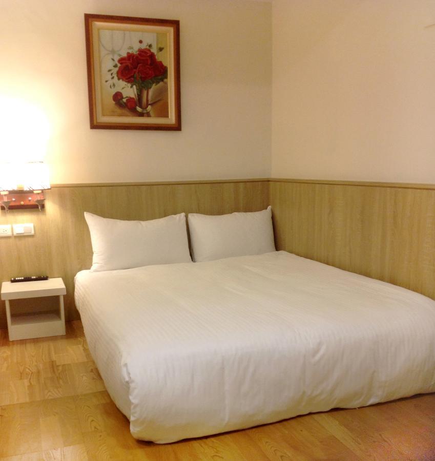 Long Cherng Hotel Luodong Exterior foto